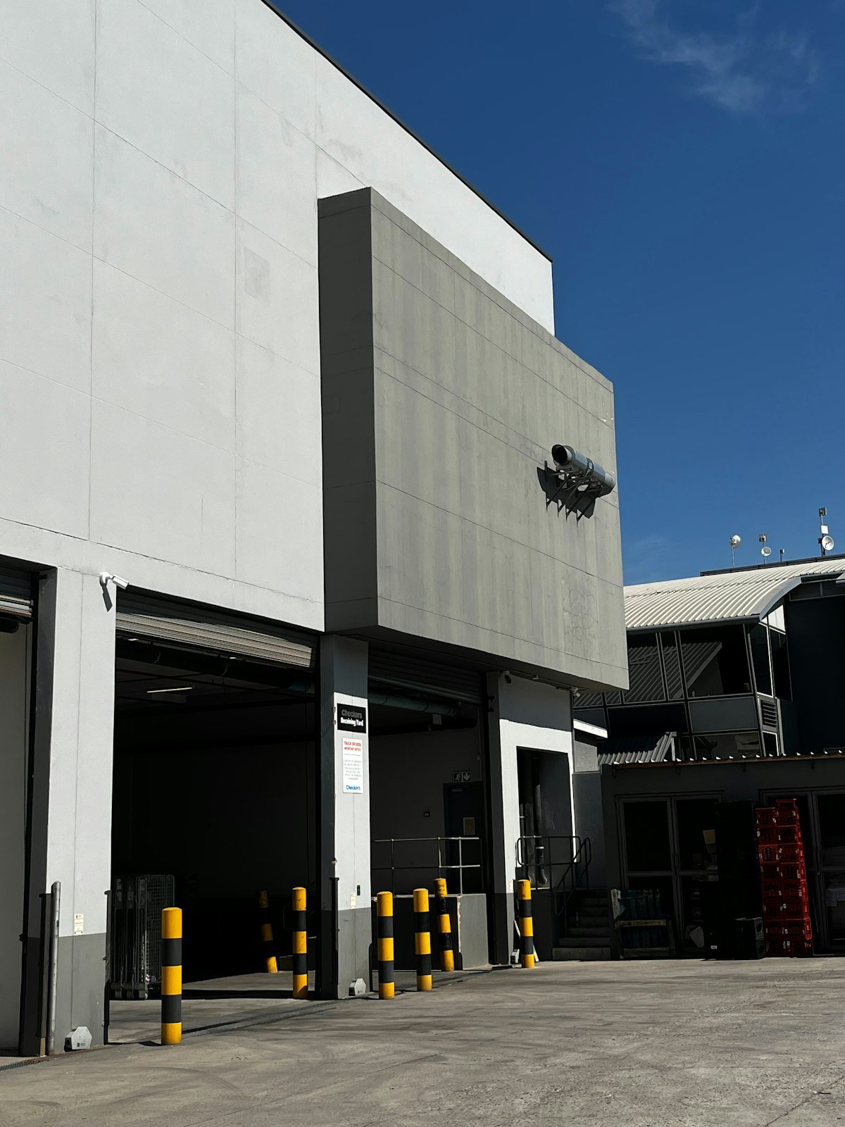 Nihon Industrial Park Warehouse